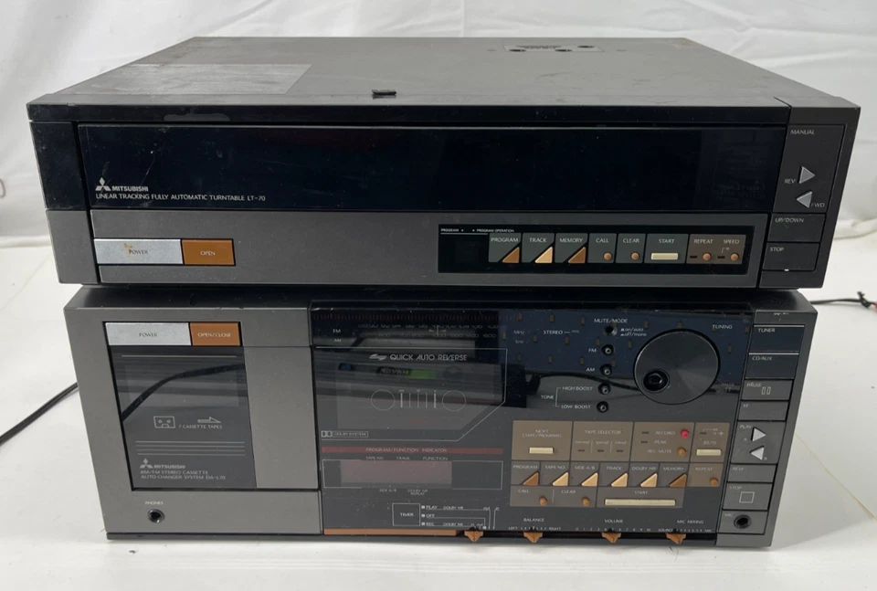 Tocadiscos de seguimiento lineal y receptor de casete DA-U70 de colección Mitsubishi LT-70 Foto 1 de 4