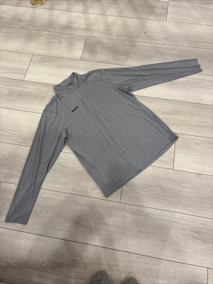 Pullover Travis Mathew Para Hombre Grande Gris Rendimiento Cuarto Cremallera Deloitte XL Foto 1 de 4