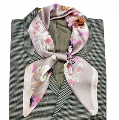 ✨优雅丝质方形围巾丁香紫色水彩花卉豪华头巾包裹✨ — 第 1/4 张图片