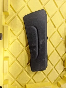 08-20 Dodge Grand Caravan Fold Flat Seat RH Side Shield Black Free Shipping - Foto 1 di 2