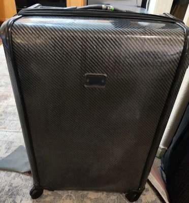 Tumi roller Luggage - Image 1 of 4
