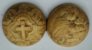 15TH CENTURY FRENCH DIPTYCH CHRISTAIN RELIC HAND CARVED NATIVITY GLOBE FORM - Picture 1 of 20