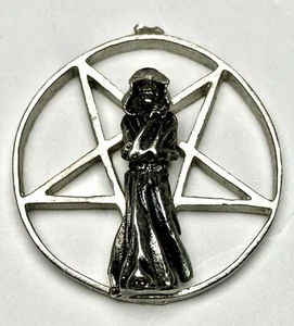 Vintage Pentagram Round Metal Pendant With Grim Reaper 1-3/16” READ Description - Imagen 1 de 4