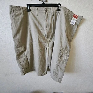 NWT Wrangler Men's Cargo Tan Casual Big Tall Outdoor Casual Shorts Size 54. - Picture 1 of 10