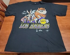 Vintage 1997 Looney Tunes Los Angeles Lakers NBA Basketball X-Large T-Shirt Änderungen - Bild 1 von 9