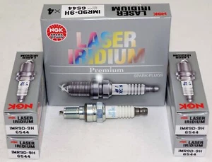 Pack of 4 Genuine NGK 6544 Iridium Spark Plugs IMR9D9H - Picture 1 of 10