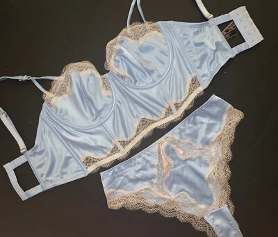 Victoria's Secret unlined 36B,36DDD CORSET TOP BRA SET M,L BLUE cream lace satin - Image 1 of 4