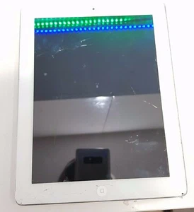 APPLE iPad 2 Wifi A1395 16GB 9.7" 0.7MP 512MB SOLD AS IS/ Working/ Crack Screen - Picture 1 of 4