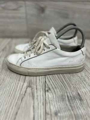 Zapatillas Common Project Mujer US 5 Aquiles Bajo 3701 0506 Cuero Blanco EU 35 Foto 1 de 4