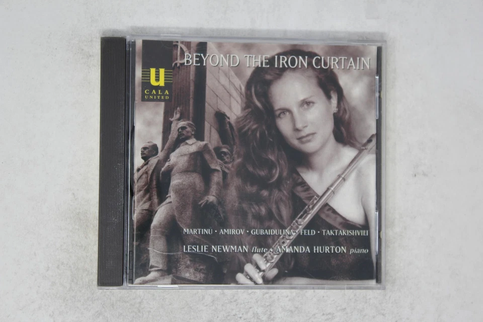 CD Beyond the Iron Curtain Leslie Newman Amanda Hurton Foto 1 de 1