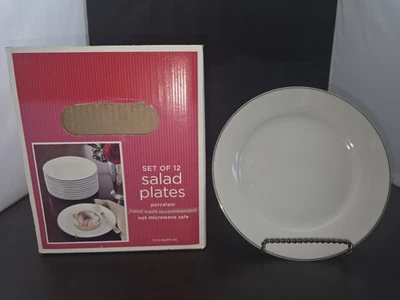 Target Holdiay 2009 Porcelana Blanca 7 1/2" Juego de 12 Platos de Almuerzo de Ensalada NUEVO Foto 1 de 4