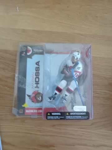 McFarlane NHL Series 5 Ottawa Senators Marian Hossa Open Box Cover