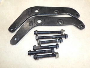 Triumph Legend TT Motor Montaje Pernos Soporte Juego - Imagen 1 de 1