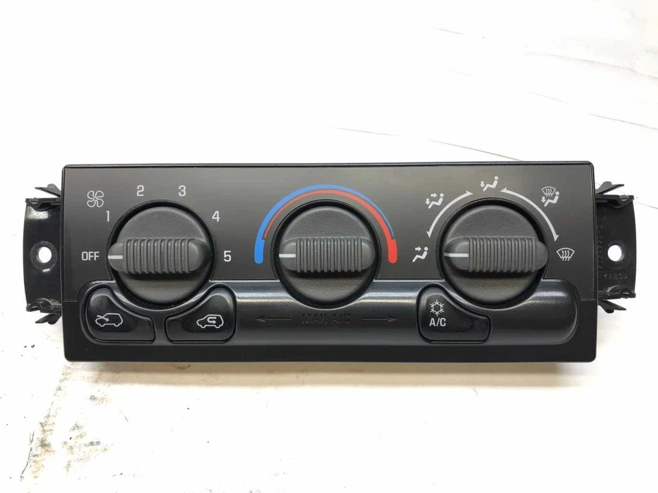 Unidad de control de calefacción de aire acondicionado manual Chevy Silverado Sierra 99-02 15054697 sin RR Def Foto 1 de 4