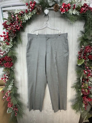 LL Bean Pants Men 40x30 Gray 100% Wool Trousers Slacks Dress Pants Washable - Image 1 of 4