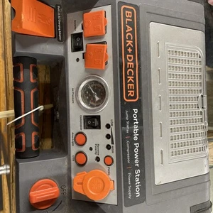 Black & Decker PRO Portable Power Station 500W 900AMPs 120 PSI Compressor PPRH5B - Picture 1 of 7