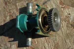 VOLVO PENTA DIESEL ENGINE MD2040 SEA WATER PUMP 3593655 OEM - Bild 1 von 6