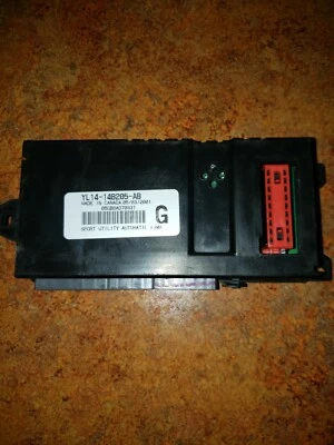  Ford Expedition 2002 caja de fusibles 1L3T-14A067-AB OEM YL34-14B205-AB conjunto de módulos de gemas Foto 1 de 3