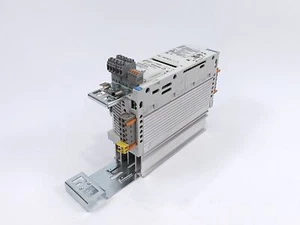 LENZE E82EV551P4C 13436007, 8200-series vector E82EV551_4C - Bild 1 von 11