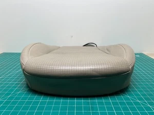 13-14 HYUNDAI SANTA FE FRONT LEFT DRIVER SIDE LOWER SEAT CUSHION BEIGE OEM - Picture 1 of 9