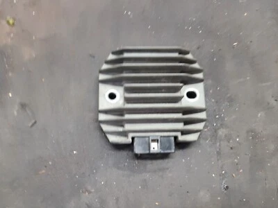 2010 Kawasaki Ninja EX 250 R EX250 Voltage Regulator Rectifier OEM - Image 1 of 4