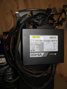 Corsair VS450 ATX 450W PC-Netzteil/Power Supply 20+4 Pin (75-001835/CP-9020096) - Bild 1 von 2