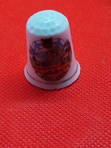 DE A COUDRE EN PORCELAINE VINTAGE LOGO FINLAND VILLE VILLAGE REGION - Foto 1 di 4