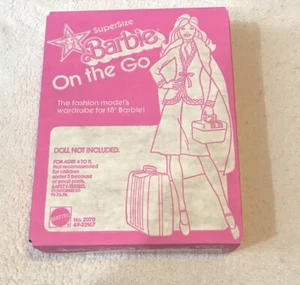 1977 Mattel SuperSize Barbie On the Go Wardrobe #2070 Fashion Set In Box NOS - Picture 1 of 20