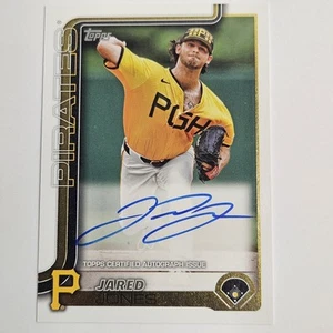 2025 Topps Serie 2 #541 Jared Jones Pittsburgh Pirates Autogrammkarte blaue Tinte - Bild 1 von 9