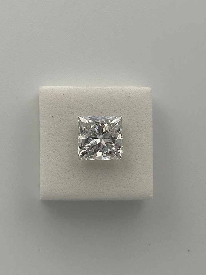1.87ct VVS2 H Princess Cut Diamond, IGI Certified Diamond, CVD Lab Grown Diamond - Image 1 of 3