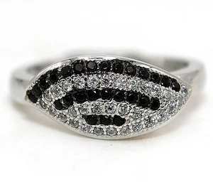 Anillo de plata de ley 925 con zafiro negro y topacio tratado de 1 quilate talla 7 mm2-2 - Imagen 1 de 3