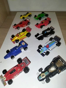 10 macchinine 1/64-1/55 HOT WHEELS/POLISTIL ect Vintage FORMULA 1 (lotto 4) - Foto 1 di 1