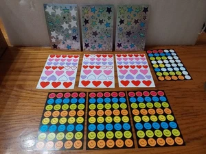 Pegatinas Artesanía Escolar Cara Sonriente Corazones Estrellas 10 Hojas Uso Parcial - Imagen 1 de 4