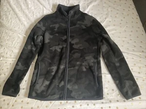 Uniqlo Fleece Zipper Jacket w/Pockets Black Grey Camo Youth Size 11 Free Ship - Picture 1 of 10