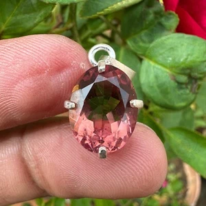 Colgante de piedras preciosas de alejandrita natural de 12,70 quilates con cambio de color certificado plata 925 - Imagen 1 de 5