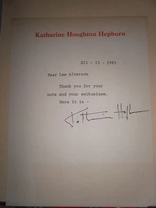 KATHARINE HEPBURN TYPED SIGNED NOTE WITH VINTAGE ORIGINAL SNAPSHOT - Picture 1 of 3