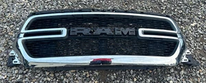 2019 2020 2021 2022 Dodge Ram 1500 Tradesman Front Grill Oem - Picture 1 of 9