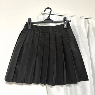 MIU MIU Mini Skirt Size 36 Pleated Charcoal Gray Excellent Condition - Image 1 of 3