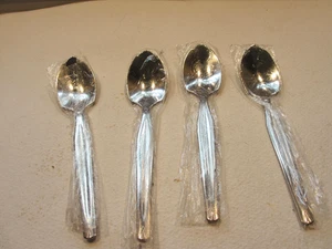 Traubenfruchtlöffel, gezackt. : 4, ungeöffnet, aus Geschenk Obstkorb. 2010 - Bild 1 von 2