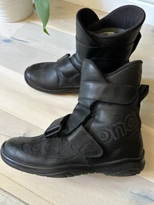 Daytona XCR Gore-Tex Motorcycle Boots Size 8 - Picture 1 of 14