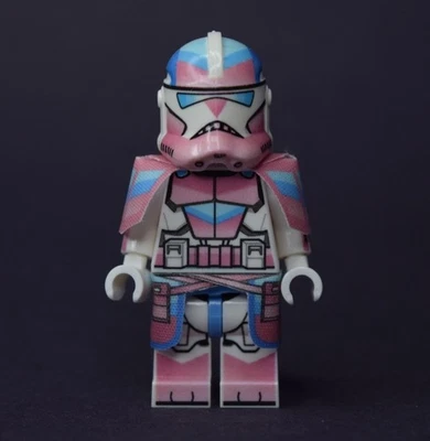 Minifigura personalizada Pokémon Sylveon ARC Clone Trooper LEGO Star Wars Foto 1 de 3