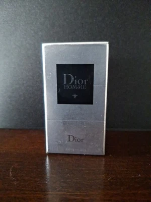 Dior Homme Eau de Toilette EDT MINI Splash Dabber .34oz, 10mL New in Box - Image 1 of 2
