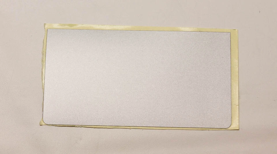 BA81-17696D Samsung Tpad Aislador EUREKA-15 NP355E5C-A03US NP365E5C-S04US Foto 1 de 1