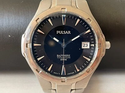 RELOJ RETRO DEPORTIVO BONITO JAPÓN TODO TITANIO CUARZO HOMBRE "PULSAR" ZAFIRO 100M Foto 1 de 4
