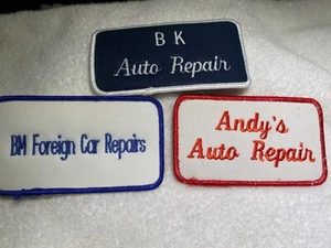 SET BESTEHEND AUS 3 BESTICKTEN NAMENSCHILDERN AUTO REPARATURFIRMA ZUM AUFNÄHEN (4) - Bild 1 von 1