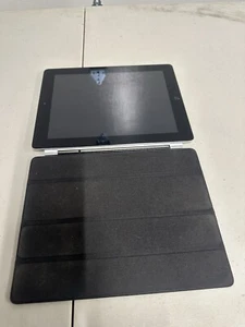 Apple iPad 2nd Generation 32GB Wi-Fi A1395 UNTESTED BUNDLE WITH EXTRAS - Picture 1 of 7