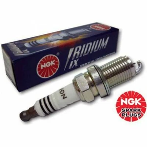 NGK IRIDIUM IRIDIO CANDELA CR9EIA-9 KAWASAKI Z1000 SX 2010 - SPARK PLUG - Foto 1 di 1
