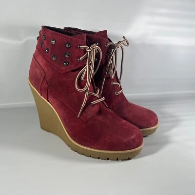 Guess Hannela Botas con Cordones Tachonadas Gamuza Frambuesa Cuero Cuña 9.5 Foto 1 de 4
