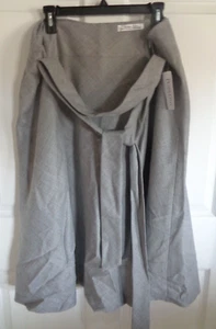 NWT - Pendleton Plus  - Gray - Decorative Belt - Wool Skirt - Size 18W - Picture 1 of 1