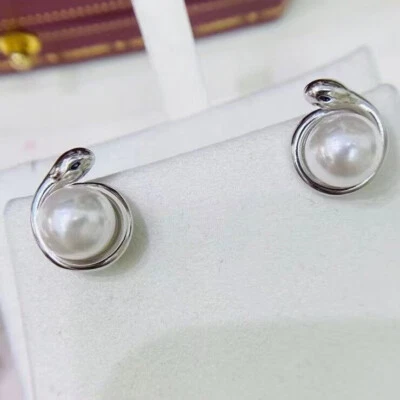 elegant  pair of 9-10mm south sea white pearl stud  earring92sz5s(sz) - Image 1 of 3